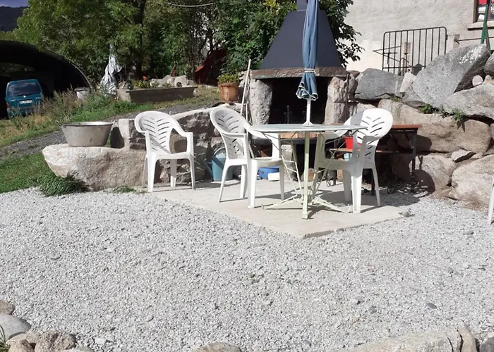 Vaque Villeneuve Des Escaldes شقة *